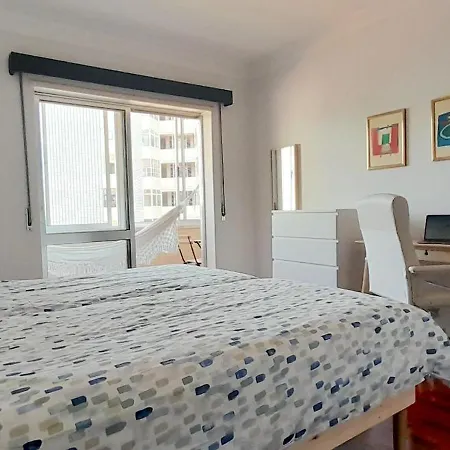 City Flat Near The Sea Apartment